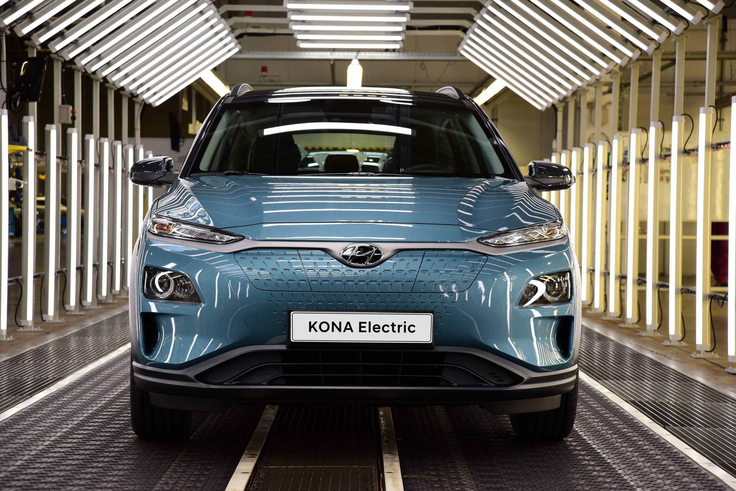 Купить хендай электрический. Электромобиль Hyundai Kona Electric. Hyundai Kona ev 2020. Hyundai электромобиль 2020. Kona Electric 2020.