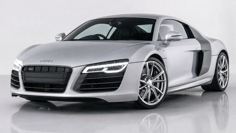 Audi R8 ojetá